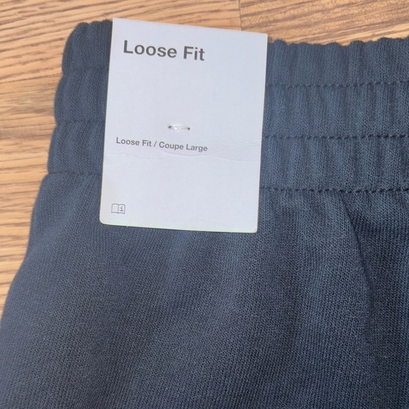 Nike Kid’s Black Athletic Shorts - Picture 4 of 5